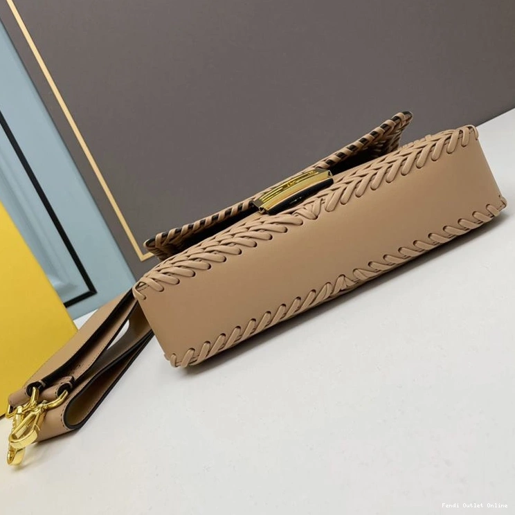 Affordable Bag Apricot Baguette Leather Medium Stitching Fendi In 0825